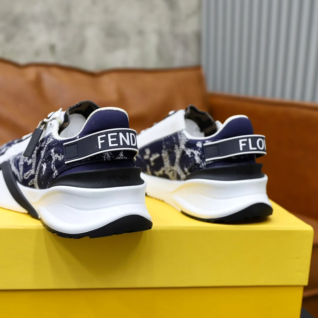 Men's shoes 280🔥 Brand: FENDI Size: 38-44 (45, 46 customized) Grade: Original quality High version Material: Imported cowhide stitching brand cloth ➕ High-quality and comfortable lining Original lightweight non-slip outsole Style category: Travel Fashion casual shoes Versatile trend